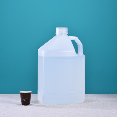 ODM Vantagem 5L plástico Jerry Can Barrel com tampa para armazenamento de líquido 100% material