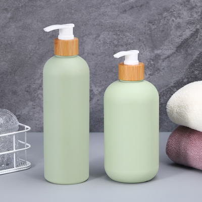 400 ml 500 ml Soft Touch Cosmetic Squeeze Bottle com tampa de bambu para shampoo Loção de manteiga corporal